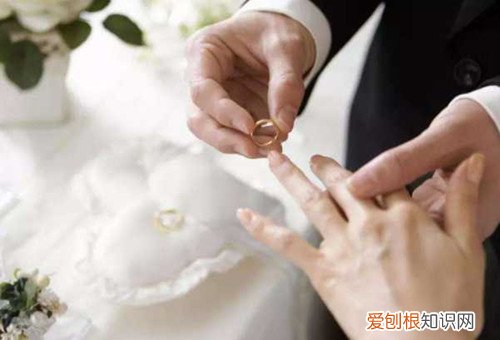 幽默风趣的结婚纪念日短句 结婚纪念日搞笑感言