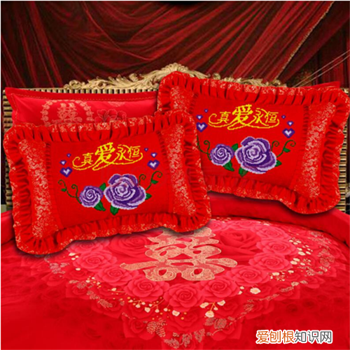 不能参加闺蜜婚礼遗憾的说说 闺蜜结婚送什么好