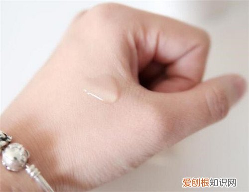 toner是什么意思化妆品toner的功效有哪些