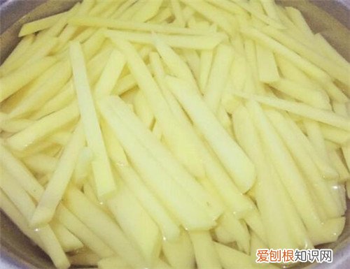 自制薯条如何炸脆 油炸的温度应该控制多少合适