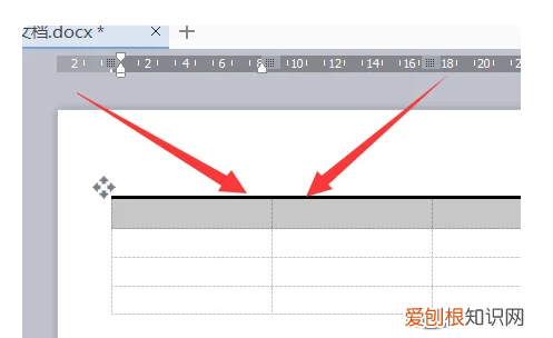 文本边框怎么设置颜色，文本边框的实线怎么设置