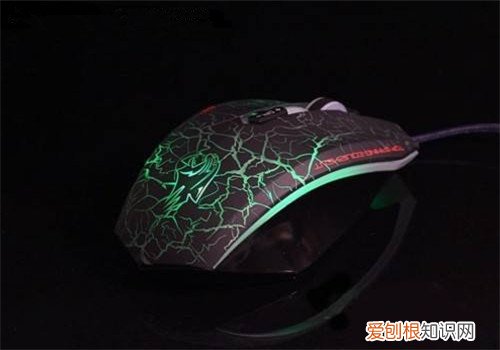 鼠标插在电脑哪里 鼠标的usb接口没反应如何解决