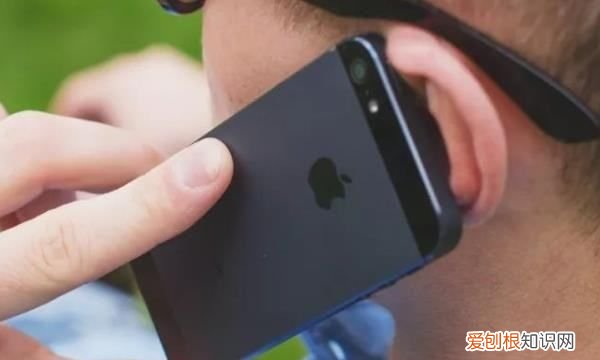 苹果手机拉黑别人的操作步骤是什么