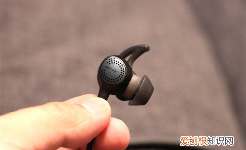 什么牌子的蓝牙耳机好用 如何辨别蓝牙耳机质量好坏