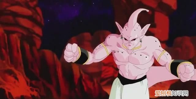 布欧就是个外挂，让布欧吸收了比鲁斯去参战所有参赛者都会被秒杀