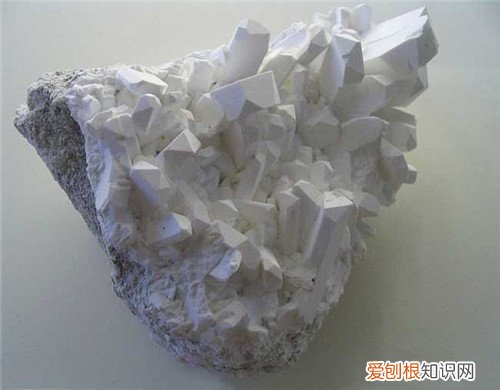 寒水石的功效与作用 寒水石要怎么用来治病