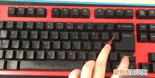 电脑如何打双引号，电脑双引号咋滴才可以打