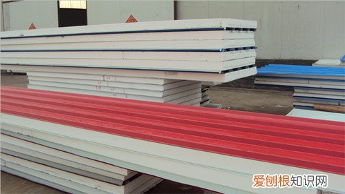 彩钢夹芯板安装注意事项彩钢夹芯板特点