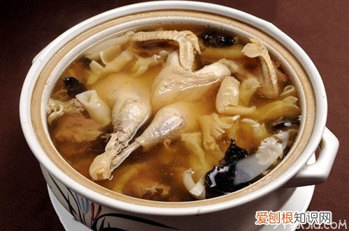 高压锅炖鸡汤的做法,吃货们有福啦！，高压锅怎样炖鸡汤