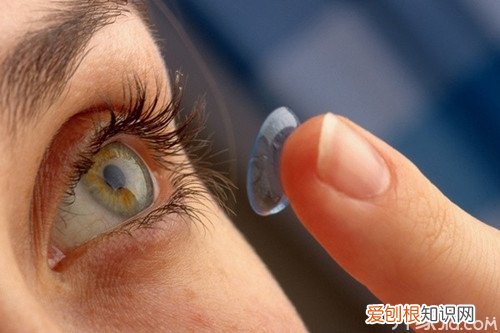 硬性隐形眼镜和软性隐形眼镜的优缺点你知道多少