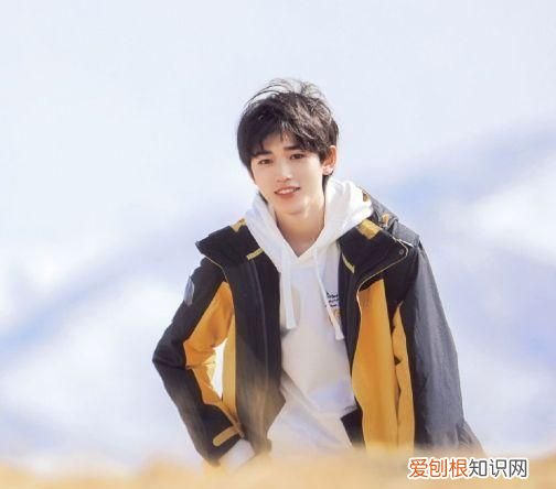 tnt时代少年团宋亚轩当团宠 时代少年团宋亚轩有多会撩人