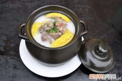 【居家食谱】崩大碗煲汤的做法，崩大碗煲糖水