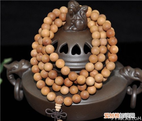 檀香佛珠保养方法檀香佛珠如何鉴别