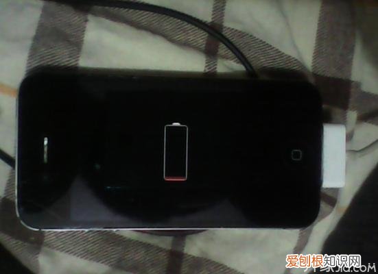 iphone4s充不进电怎么办 怎么解决