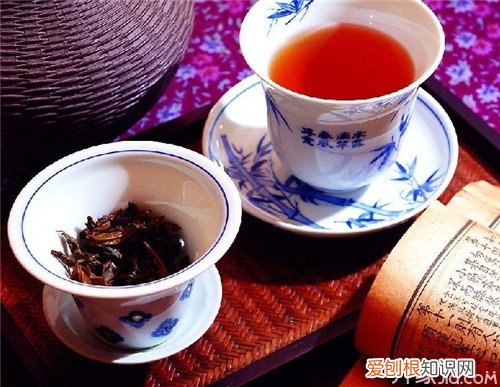 养生常识：绿茶红茶的区别 红茶和绿茶能一起喝吗