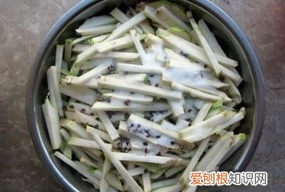 咸大头菜家常做法，腌制大头菜咸菜配方10斤放多少一