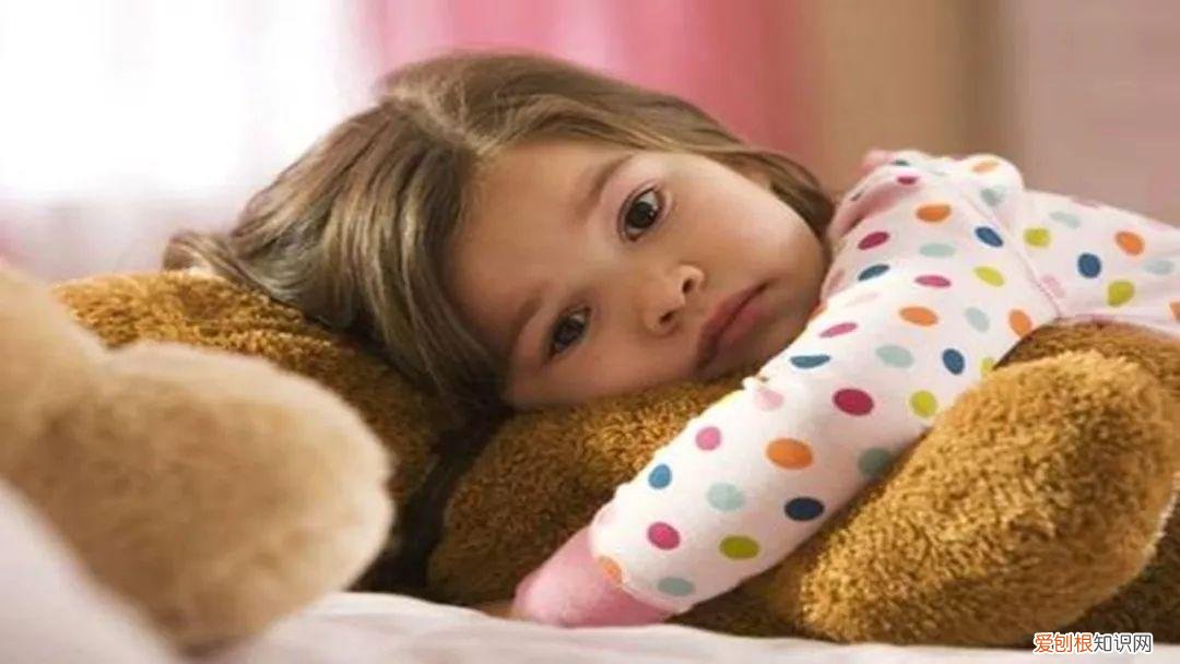 怎样让孩子更加大胆自信勇敢，如何让胆小孩子变勇敢，几个小妙招教给你！让孩子自信又阳光！