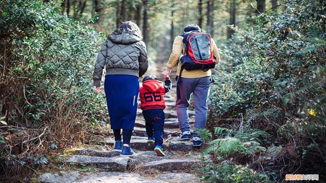 怎样让孩子更加大胆自信勇敢，如何让胆小孩子变勇敢，几个小妙招教给你！让孩子自信又阳光！