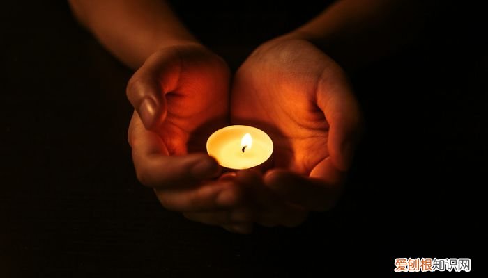 病亡和病逝的区别 病亡和病逝含义