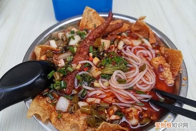 螺狮粉：中国传统美食的口感与文化魅力