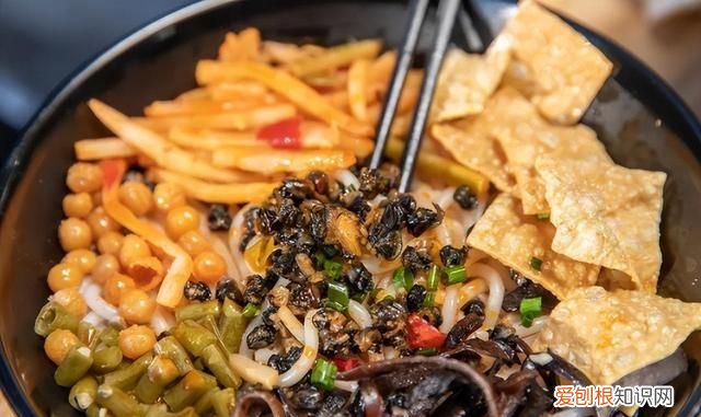 螺狮粉:中国传统美食的口感与文化魅力