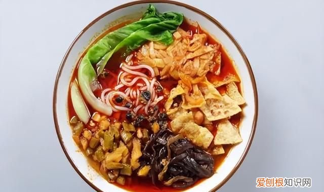 螺狮粉：中国传统美食的口感与文化魅力