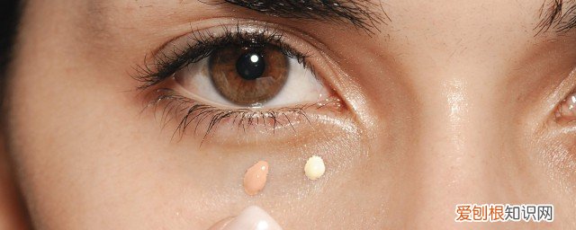 遮瑕膏弄衣服上怎么洗 遮瑕膏弄衣服上如何清洗干净呢