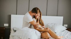 频繁遗精会导致什么后果？遗精过多对身体有害吗，频繁的遗精对身体健康有影响吗