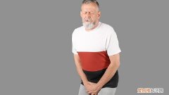 男性坐着小便容易患尿道疾病，夏天预防尿道疾病tips，男性尿道疾病症状