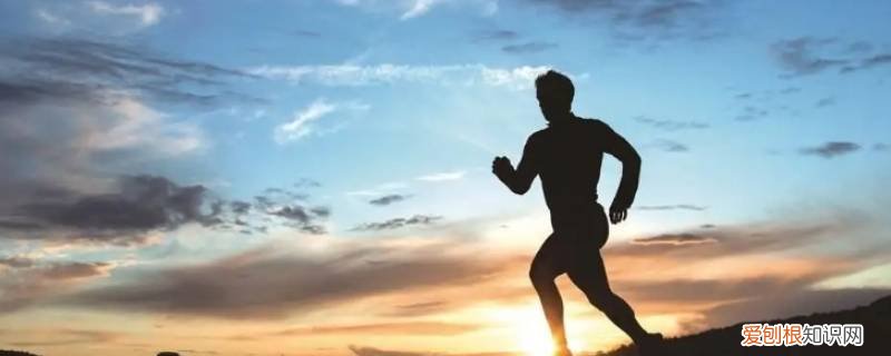 跑步可以背包吗 日常跑步可以用越野包吗