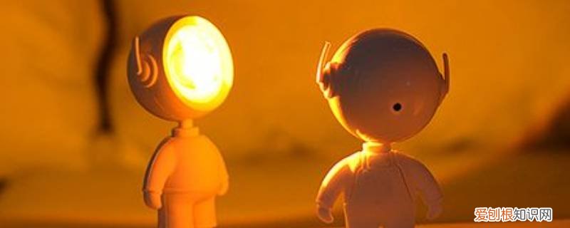 机器人夕阳灯怎么用视频 机器人夕阳灯怎么用