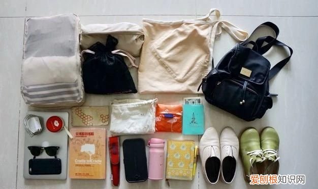 生活垃圾可以放家门口吗,用一个瓶子装一个月的生活垃圾