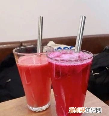 生活垃圾可以放家门口吗,用一个瓶子装一个月的生活垃圾