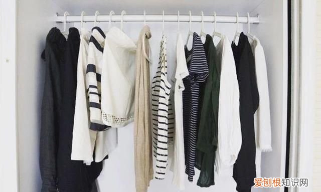 生活垃圾可以放家门口吗,用一个瓶子装一个月的生活垃圾