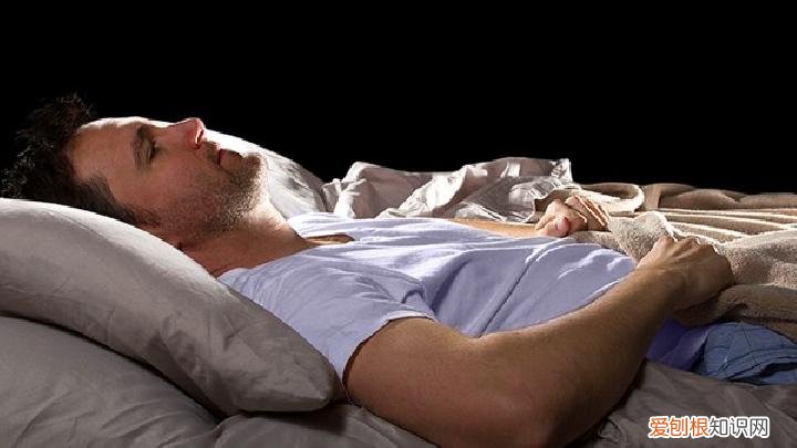 男性遗精应注意哪些事项,男性遗精的注意事项解读,男性遗精要注意什么