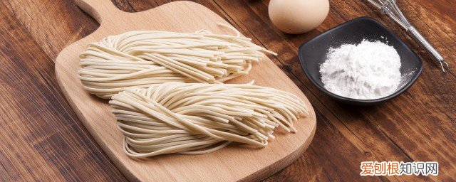 面条放一晚上还能吃吗 面条放一晚上还可以食用吗