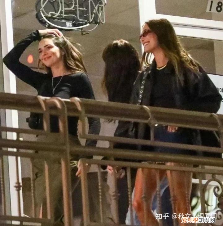 怎么做才能变得自信，如何更自信：9个有效的技巧方法