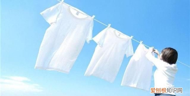 衣服掉色初次洗怎么处理不让褪色 保持衣服鲜艳的洗涤方法