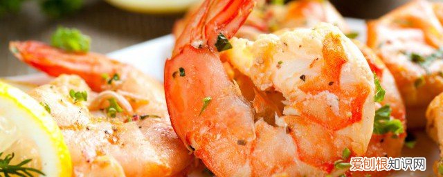 吃虾可以喝纯牛奶不 吃虾能喝纯牛奶吗