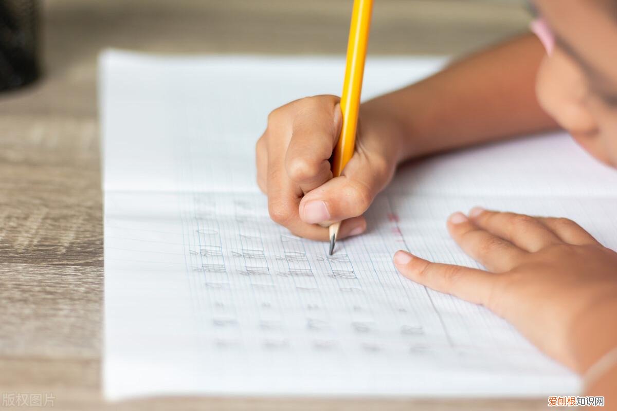 小孩学什么可以培养专注力,班主任:要想孩子学习好,专注力和内驱力不可少,内附方法