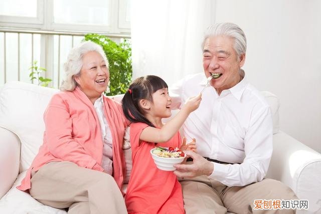 三 隔代教育带来的利弊：如何解决隔代教育存在的问题？，如何避免隔代教育产生的弊端