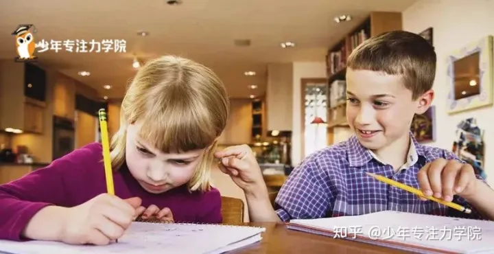 如培养孩子的专注力，从这四个维度，培养孩子的专注力！