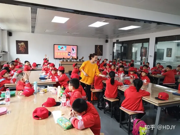 关于爱鸟护鸟的句子有哪些,爱鸟始于心,护鸟在于行!福州麦顶小学鸟类科普研学活动!