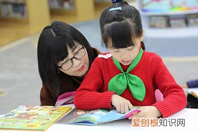 5岁前“多识字和仅读书”的孩子，上小学后的学习成绩有多大？，孩子多大开始学识字