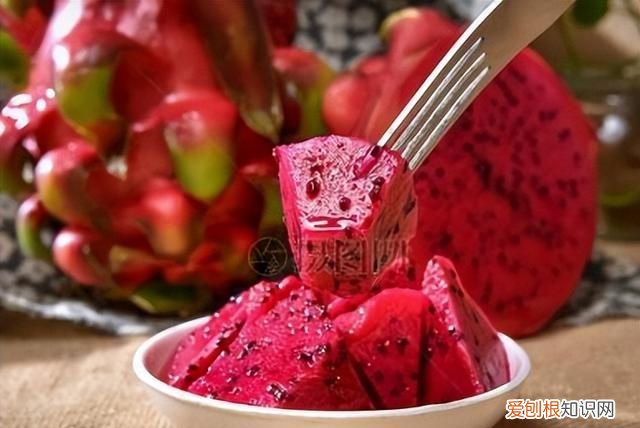 来月经吃什么水果容易停经,女人例假来袭尽量少碰3种水果