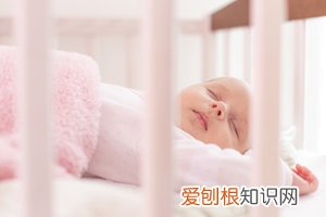 六个月宝宝能坐吗 ，6个月宝宝能坐吗?