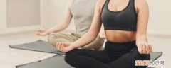 基础瑜伽呼吸的方法 瑜伽腿部正确呼吸方法《正确的瑜伽呼吸方法》