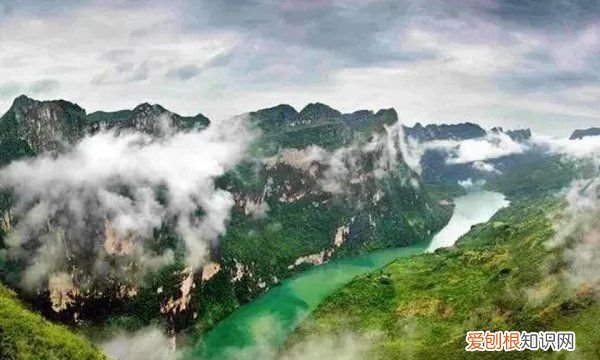 贵州关岭县属于哪个市,安顺市关岭甘蔗生产基地在哪里啊