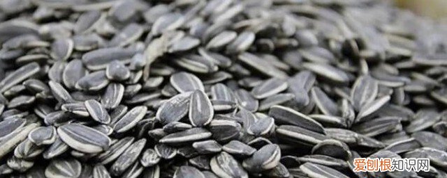 吃瓜子的作用与功效 吃癸瓜子的好处与坏处