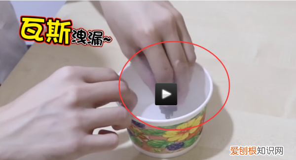 如何做蛛丝发射器,怎么用胶水做蜘蛛丝